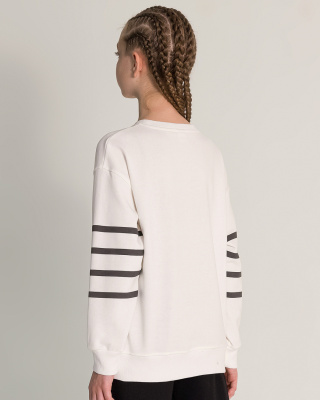 152.9777_2_2 152.9777_2_2